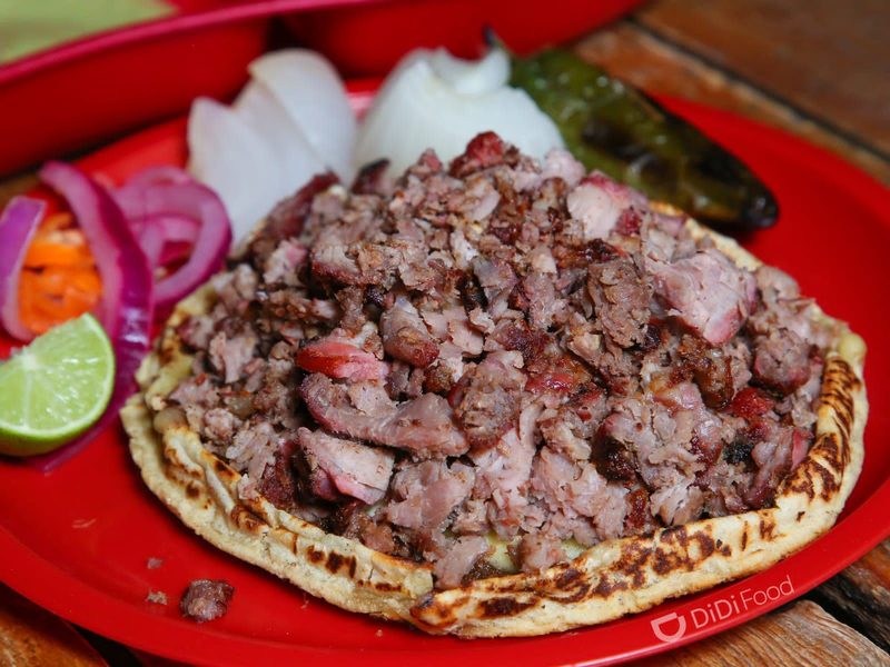 Pellizcada de carne asada
